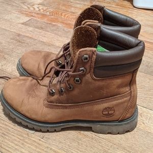 Timberland Women's 6 Inch Waterproof Boots - Brown